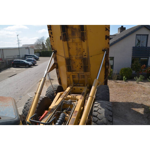 2010 Caterpillar 735-42080092