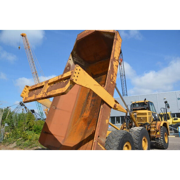 2010 Caterpillar 735-42080094