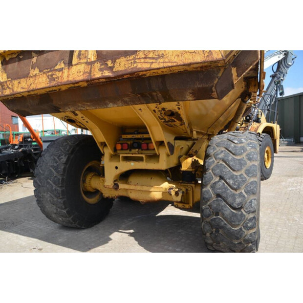 2010 Caterpillar 735-42080095