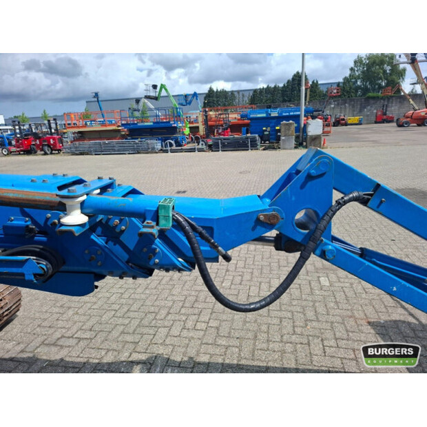 2015 HAB TR16JD-42080242