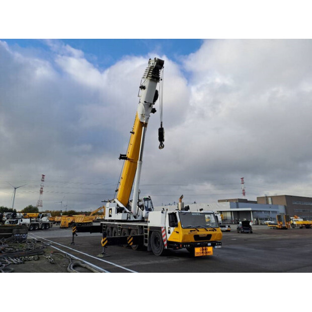 2013 GROVE GMK5220-42080294