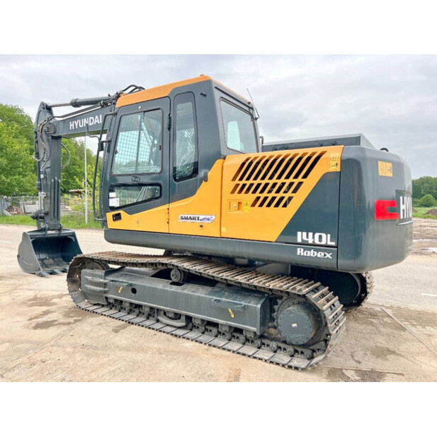 2025 Hyundai R140L-42080864
