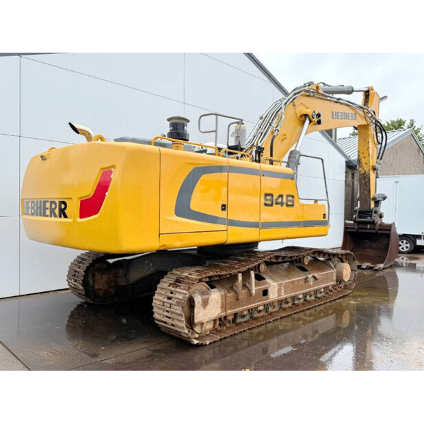 2017 Liebherr R946LC-42080911