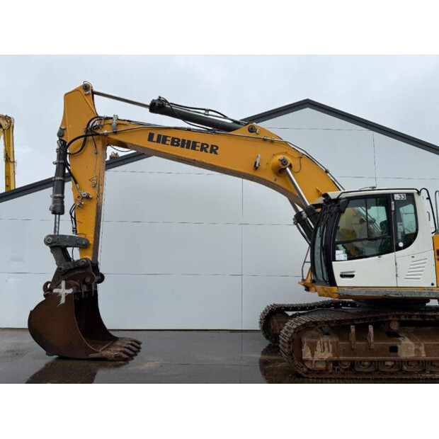 2017 Liebherr R946LC-42080921