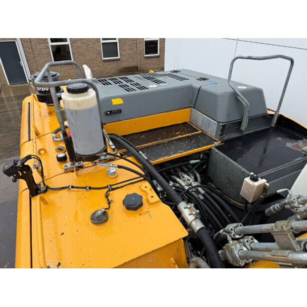 2017 Liebherr R946LC-42080935