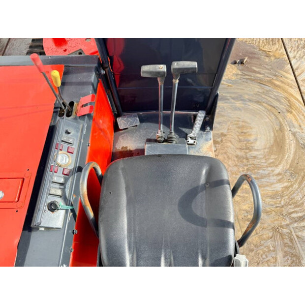 2012 كوبوتا KC250HR-42081030