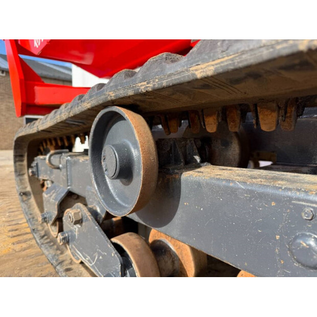 2012 كوبوتا KC250HR-42081038