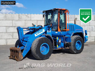 Image for WHEEL LOADERS 2008 CASE 721E