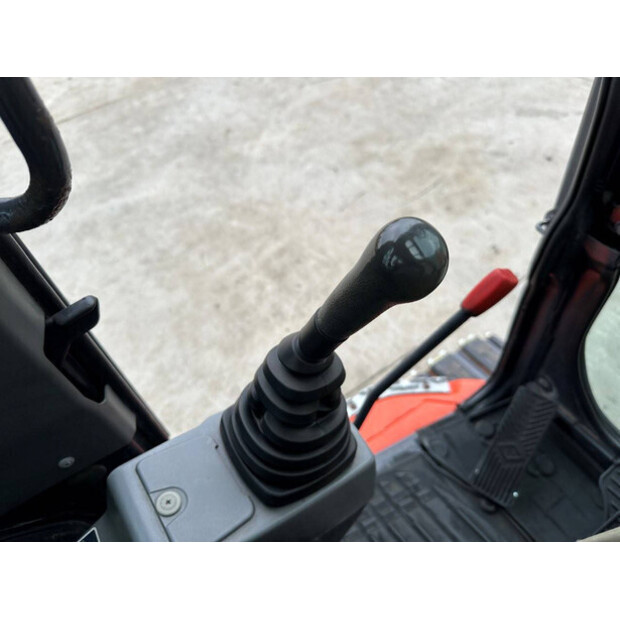 2016 KUBOTA KX163-5-42082969