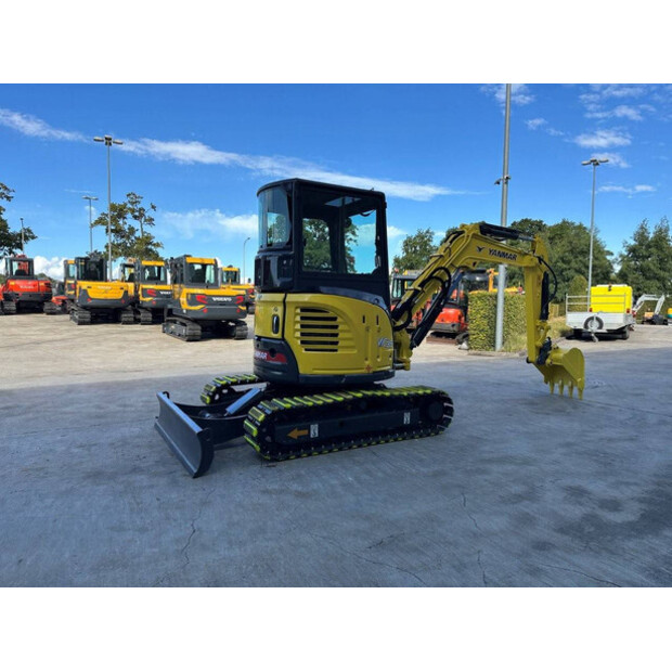 2016 YANMAR VIO35-6B-42083147