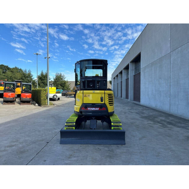 2016 YANMAR VIO35-6B-42083148