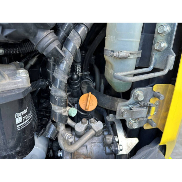 2016 YANMAR VIO35-6B-42083171