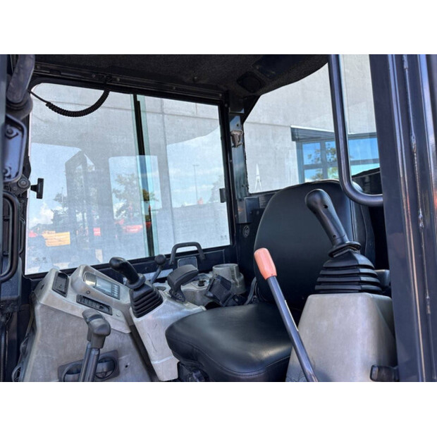 2016 YANMAR VIO35-6B-42083175