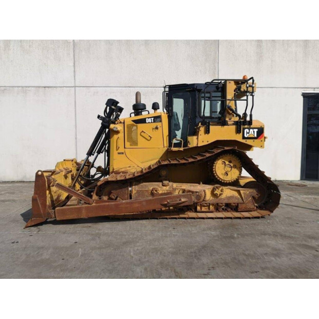 2015 كاتربيلر D6T LGP-42083186