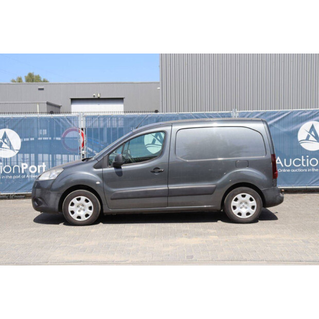 2013 Peugeot PARTNER-42083591