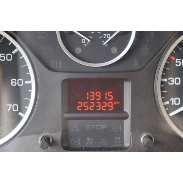 2013 Peugeot PARTNER-42083612