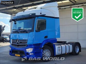 Image for Semi Trucks 2020 Mercedes-Benz Actros 1940