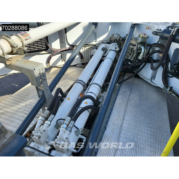 2023 Mercedes-Benz Arocs 2640-42084012