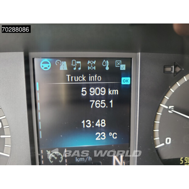 2023 Mercedes-Benz Arocs 2640-42084025