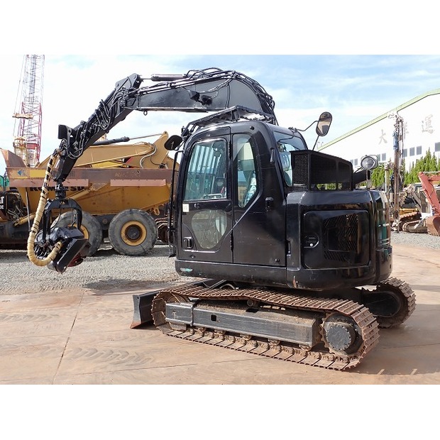 2012 كوبيلكو SK70SR-2F-YT06-42098898
