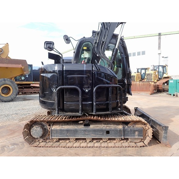 2012 كوبيلكو SK70SR-2F-YT06-42098900