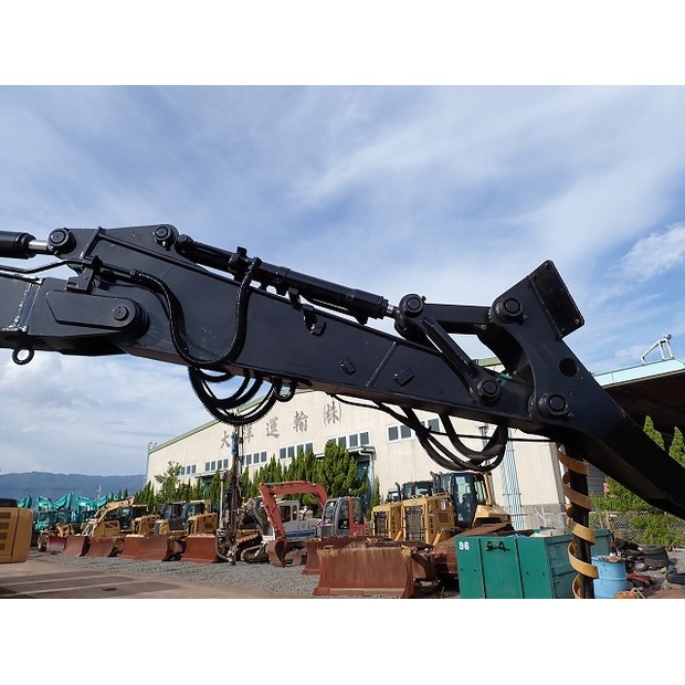 2012 كوبيلكو SK70SR-2F-YT06-42098935