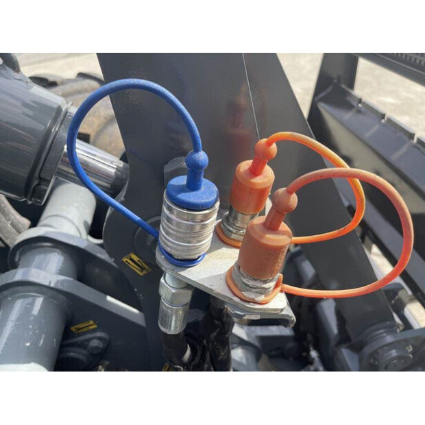 2017 جاينت V452T X TRA-42099462