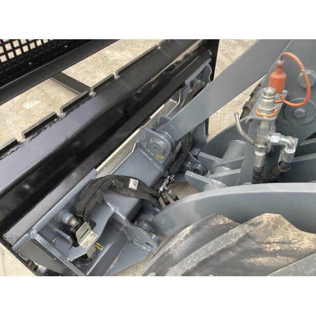 2017 جاينت V452T X TRA-42099472