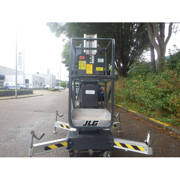 2018 JLG 25AM-42100980