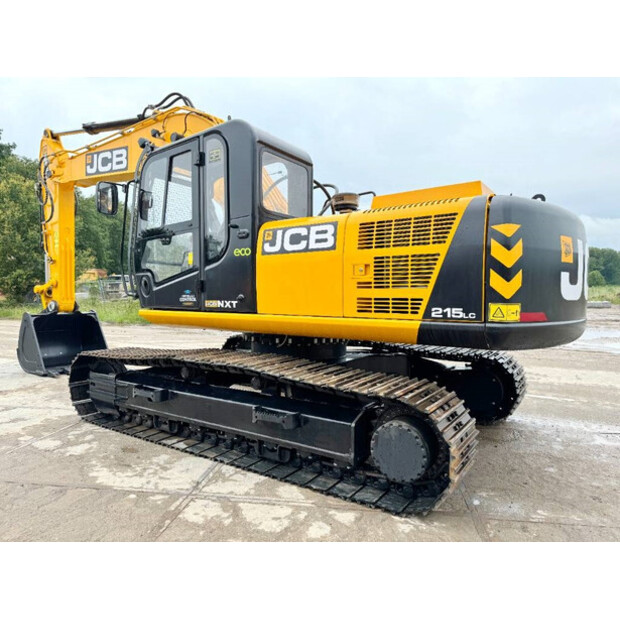 2025 JCB 215LC-42100986