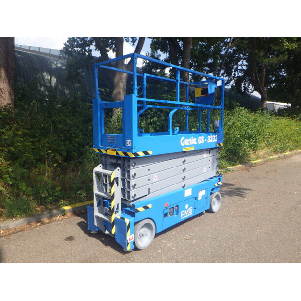 2018 Genie GS-3232-42101074