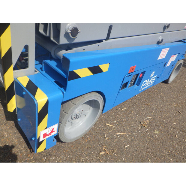2018 Genie GS-3232-42101077