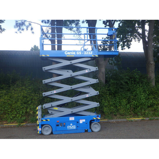2018 Genie GS-3232-42101081