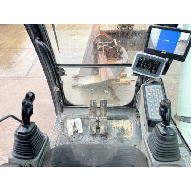 2011 ليبهير R906LC-42101089