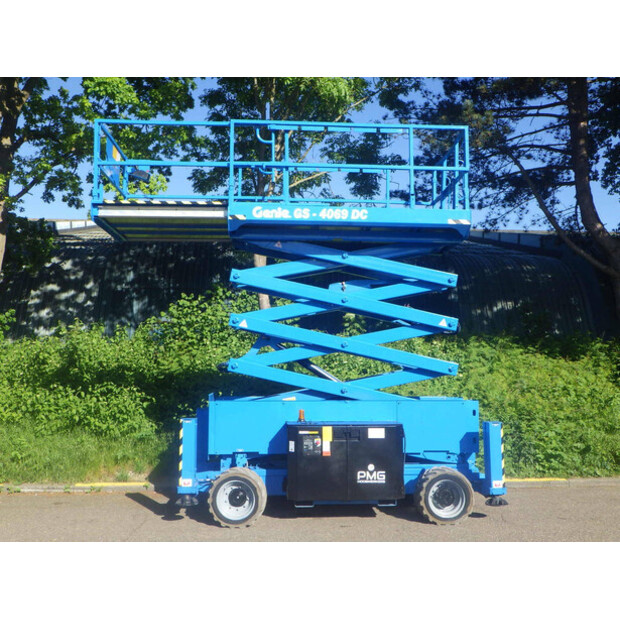 2013 Genie GS-4069DC-42101133