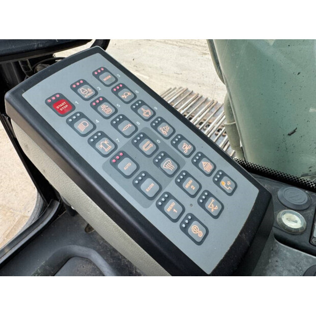 2016 ليبهير R926WLC-42101135