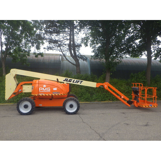 2011 جيه ال جي 600AJ-42101301