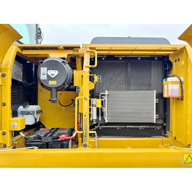 2024 Caterpillar 320D3 GC-42101528
