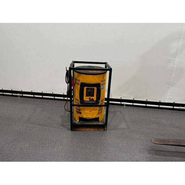 2012 TCM FB25-7-42101577