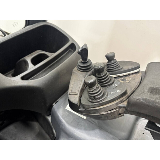 2012 Linde E14-01-42101654