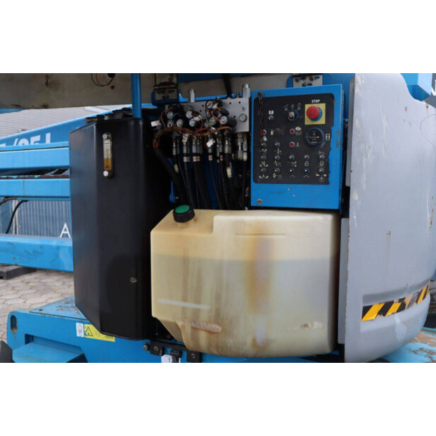2012 Genie Z-45/25J-42101863