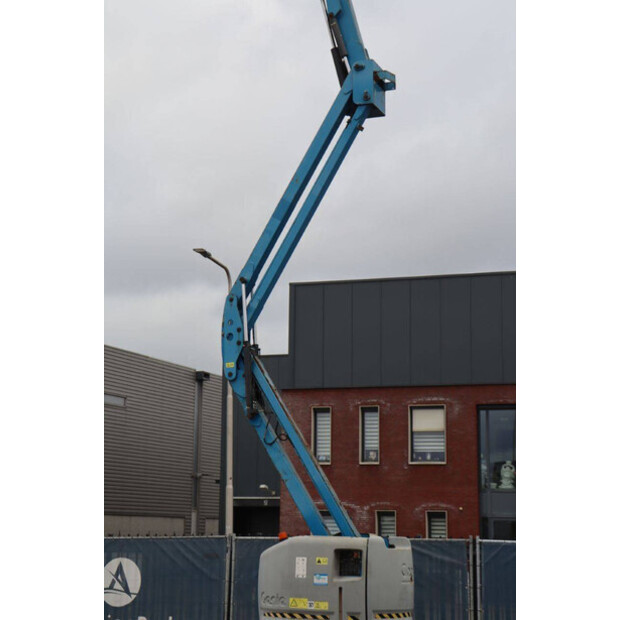 2007 Genie Z-45/25-42101995