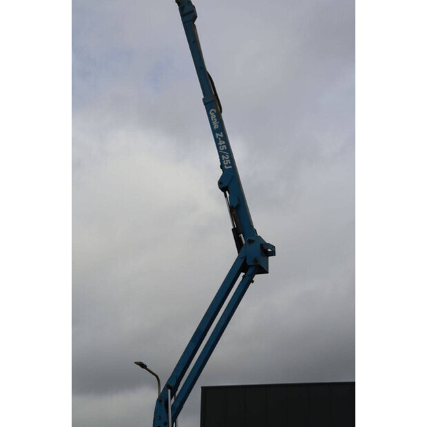 2007 Genie Z-45/25-42101996
