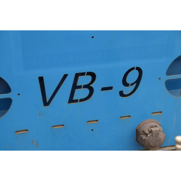 2012 Towerlight VB-9-42102185