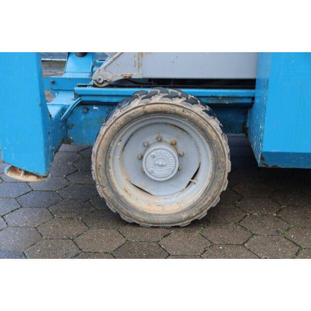 2008 جيني GS-5390-42102535