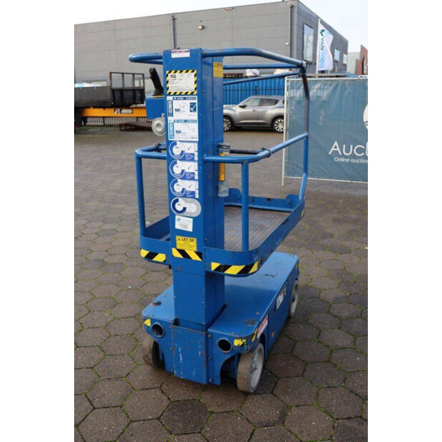 1999 UPRIGHT TM12-42102558