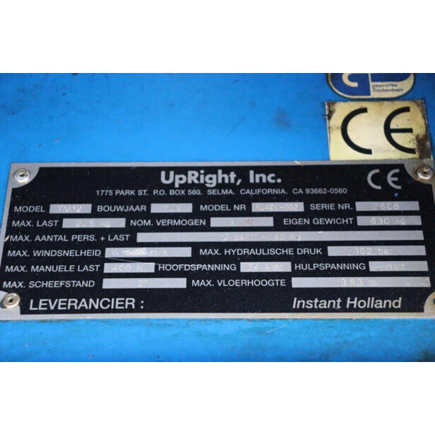 1999 UPRIGHT TM12-42102573