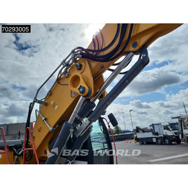 2017 ليبهير R926 LC-42103034