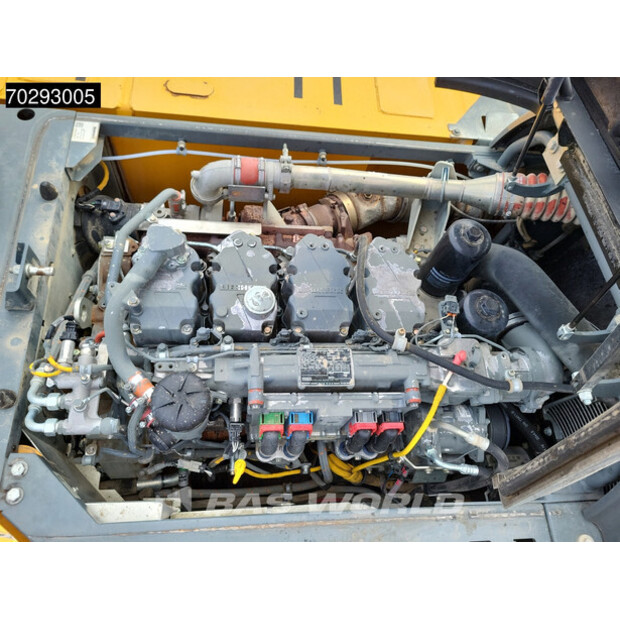 2017 ليبهير R926 LC-42103053