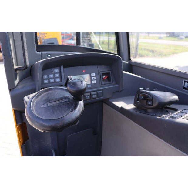 2016 Jungheinrich ETV-C16-42103266